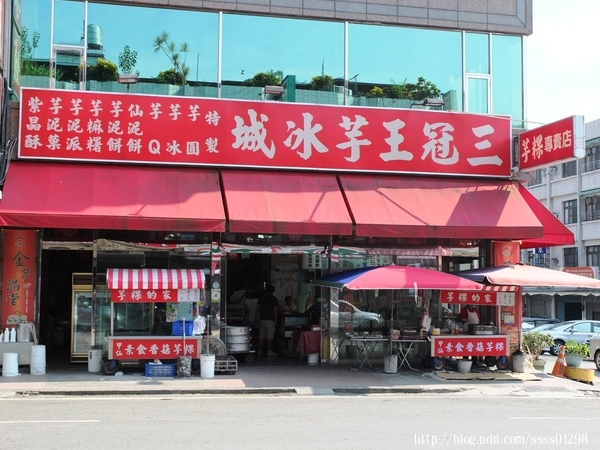 甲仙貓巷：【旅行遊記。高雄甲仙區】漫步甲仙彩繪貓巷 繽紛貓咪腳印來帶路 貓咪主題塗鴉超好拍！大啖當地名物芋冰、芋粿