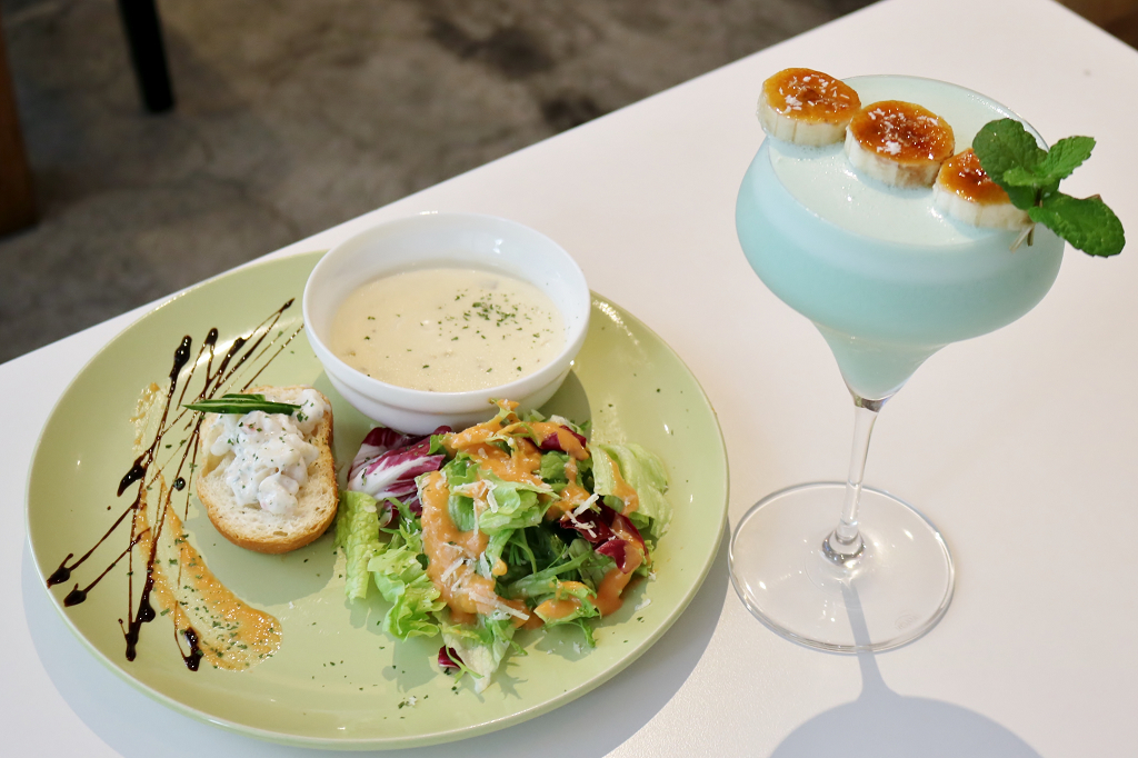 台北｜Mocktini 概念調飲餐館 科技大樓站美食推薦 無酒精特調飲品．包場餐廳 - 奇奇一起玩樂趣