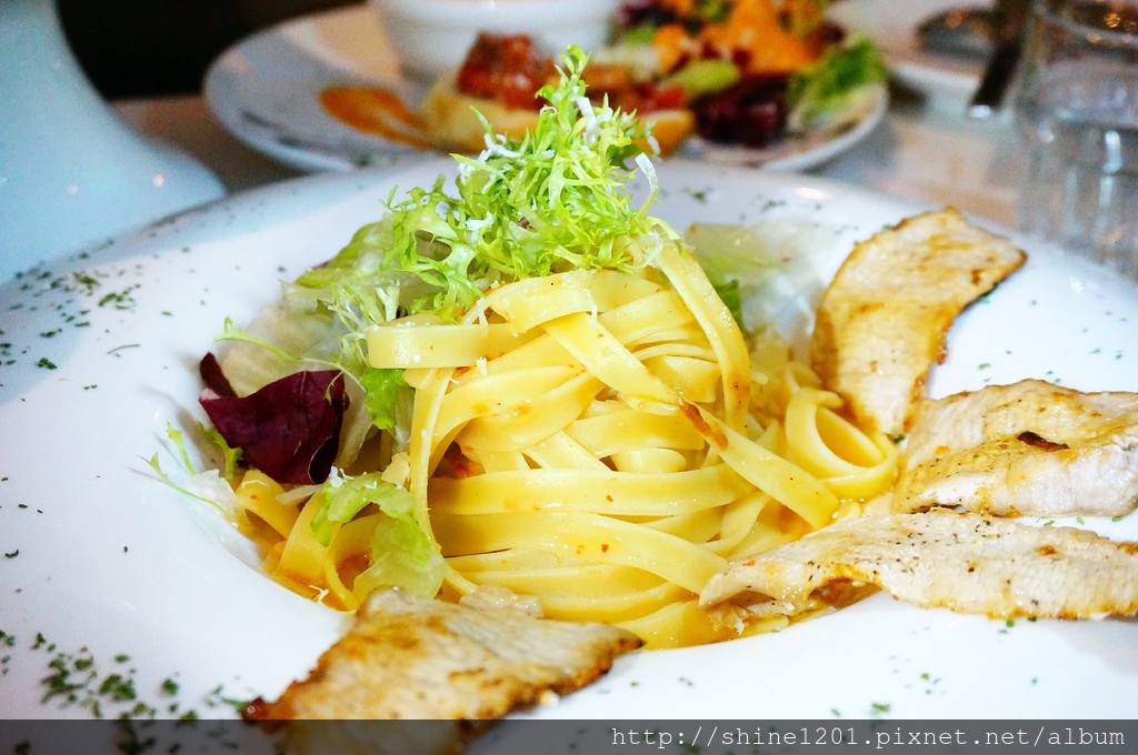 六張犁站 科技大樓站美食Mocktini概念調飲餐館