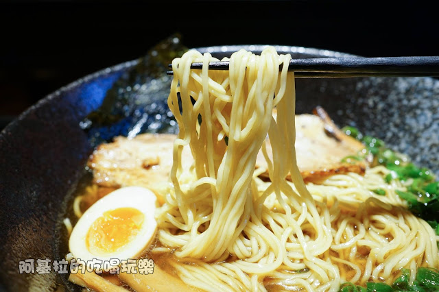 台中市｜美食｜麵屋六花