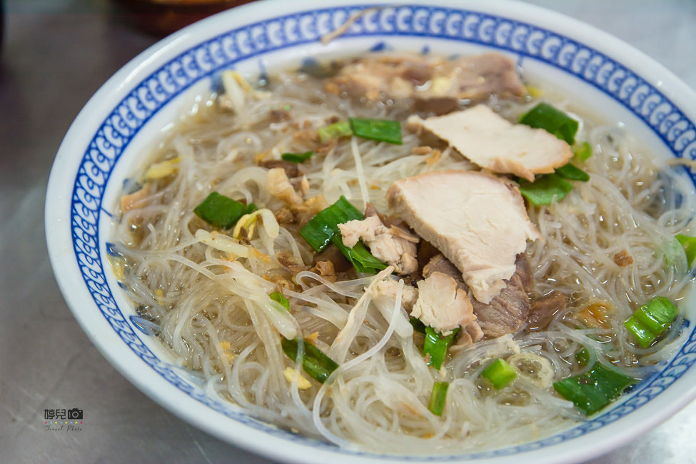 ｜屏東美食｜阿婆麵店，無招牌、無菜單超人氣在地古早味麵店 - 阿婷的旅行札記。