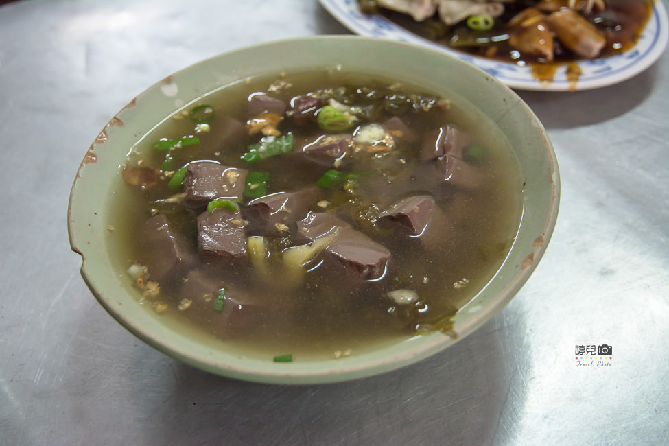 ｜屏東美食｜阿婆麵店，無招牌、無菜單超人氣在地古早味麵店 - 阿婷的旅行札記。