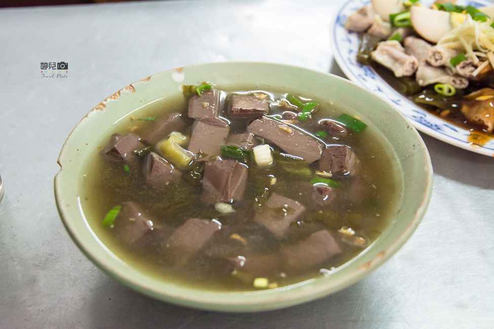 ｜屏東美食｜阿婆麵店，無招牌、無菜單超人氣在地古早味麵店 - 阿婷的旅行札記。
