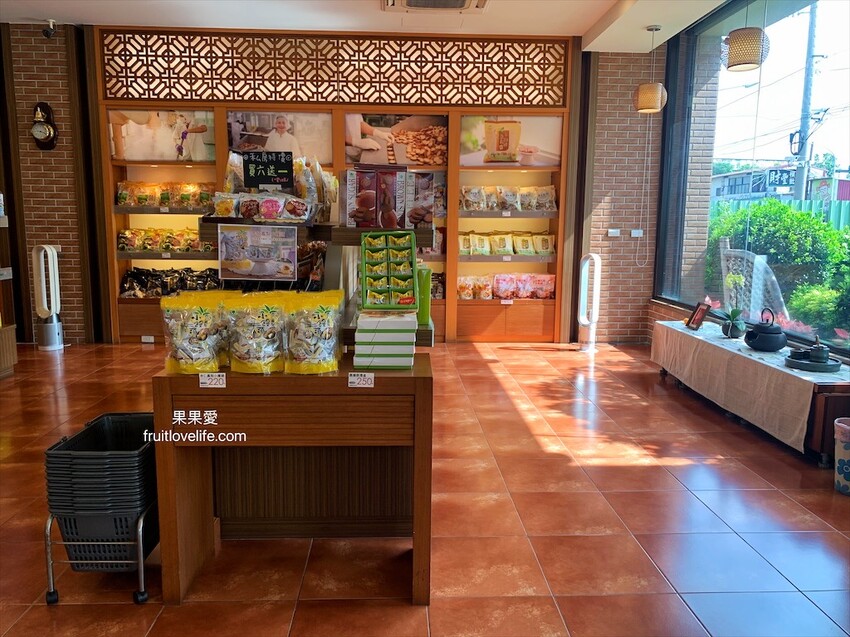 昇田食品⟩彰化社頭伴手禮,不黏牙的麥芽餅,烤過的餅乾香氣加上不甜膩的餡料,讓我們拆了一包還會想繼續吃下包 @果果愛Fruitlove 昇田食品⟩彰化社頭伴手禮,不黏牙的麥芽餅,烤過的餅乾香氣加上不甜膩的餡料,讓我們拆了一包還會想繼續吃下包 @果果愛Fruitlove