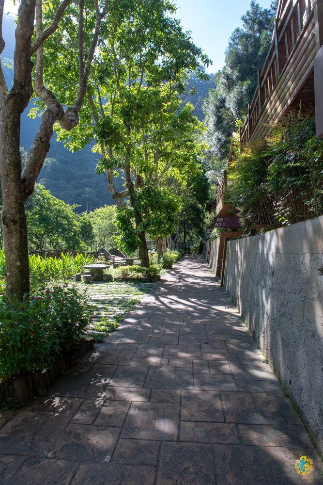 谷關民宿推薦》台中商旅台中八仙山莊 - 螢河與銀河圍繞的渡假小木屋 - 時空幻境 凌雲江海清