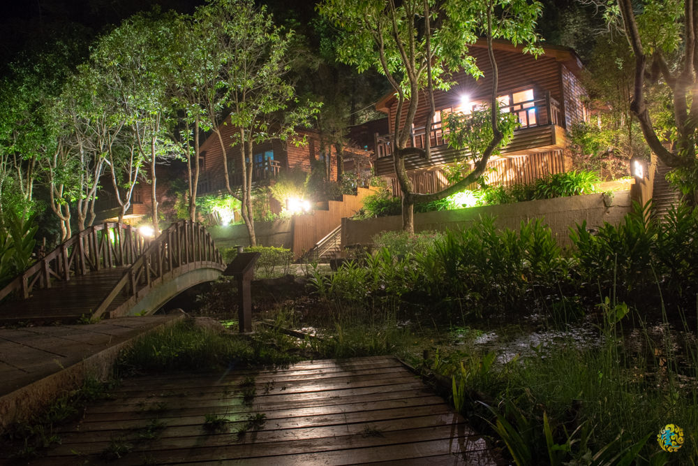 谷關民宿推薦》台中商旅台中八仙山莊 - 螢河與銀河圍繞的渡假小木屋 - 時空幻境 凌雲江海清