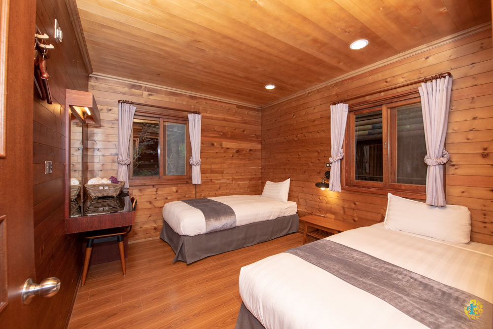 谷關民宿推薦》台中商旅台中八仙山莊 - 螢河與銀河圍繞的渡假小木屋 - 時空幻境 凌雲江海清