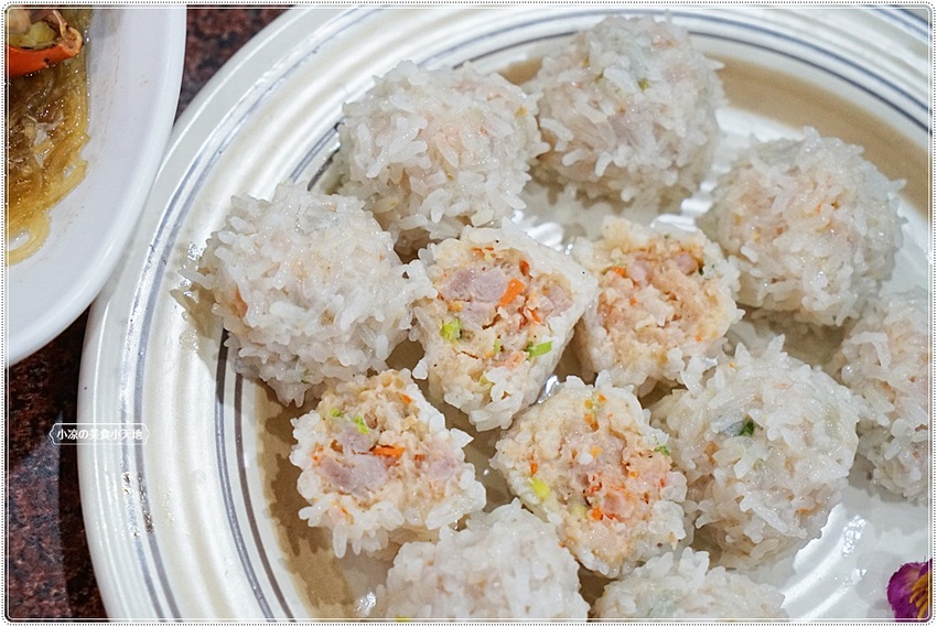 2022圍爐年菜外帶推薦║漢口路人氣餐廳年菜外帶，總鋪師功夫菜澎湃上桌，除夕當日現做限量預購中！！