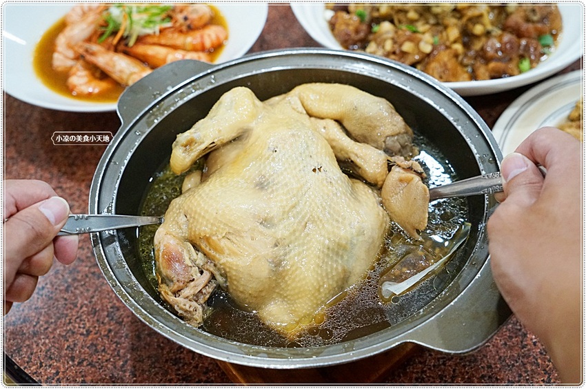 2022圍爐年菜外帶推薦║漢口路人氣餐廳年菜外帶，總鋪師功夫菜澎湃上桌，除夕當日現做限量預購中！！