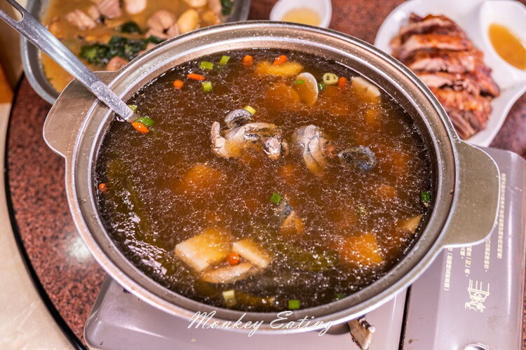 大祥燒鵝海鮮餐廳|台中必吃沙公紅蟳螃蟹料理,台中聚餐。春酒尾牙包場。台中合菜餐廳推薦 - 貪吃猴的幻想