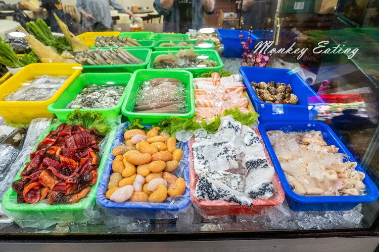 大祥燒鵝海鮮餐廳|台中必吃沙公紅蟳螃蟹料理,台中聚餐。春酒尾牙包場。台中合菜餐廳推薦 - 貪吃猴的幻想