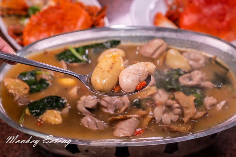 大祥燒鵝海鮮餐廳|台中必吃沙公紅蟳螃蟹料理,台中聚餐。春酒尾牙包場。台中合菜餐廳推薦 - 貪吃猴的幻想