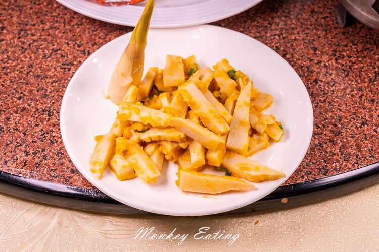 大祥燒鵝海鮮餐廳|台中必吃沙公紅蟳螃蟹料理,台中聚餐。春酒尾牙包場。台中合菜餐廳推薦 - 貪吃猴的幻想