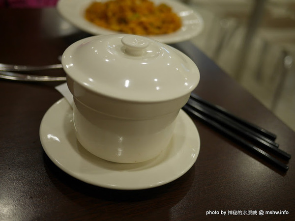 炒飯超人：【食記】台中炒飯超人 漢口旗艦店@北區曉明女中&大潤發 : 飯麵都不差, 有及格…