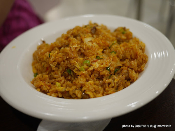 炒飯超人：【食記】台中炒飯超人 漢口旗艦店@北區曉明女中&大潤發 : 飯麵都不差, 有及格…