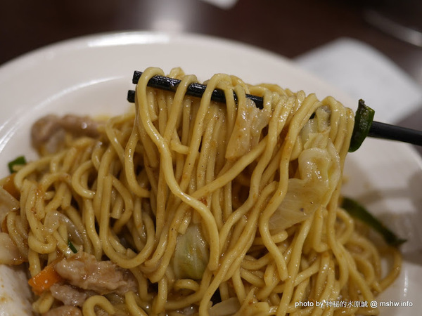 炒飯超人：【食記】台中炒飯超人 漢口旗艦店@北區曉明女中&大潤發 : 飯麵都不差, 有及格…