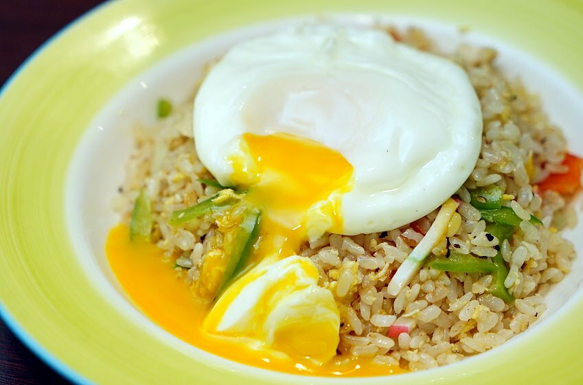 【台中美食】炒飯超人．份量十足、口味好的人氣炒飯!