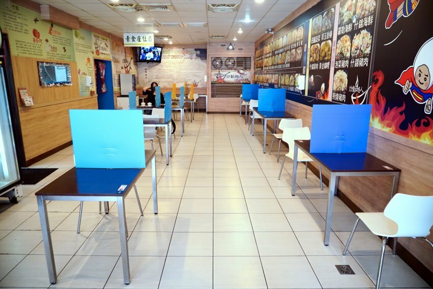 【台中美食】炒飯超人．份量十足、口味好的人氣炒飯!