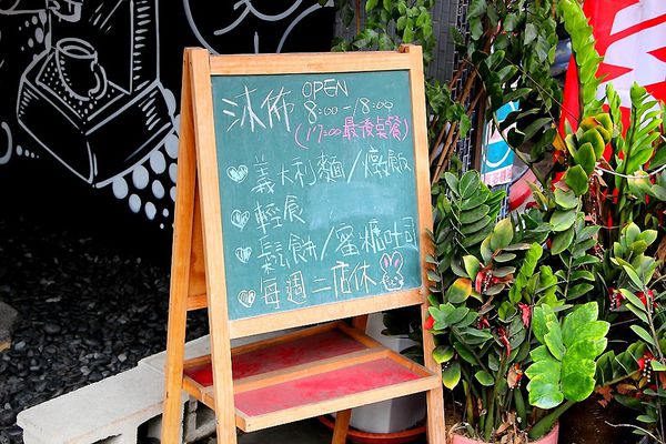 IMG_0083.jpg IMG_0083.jpg