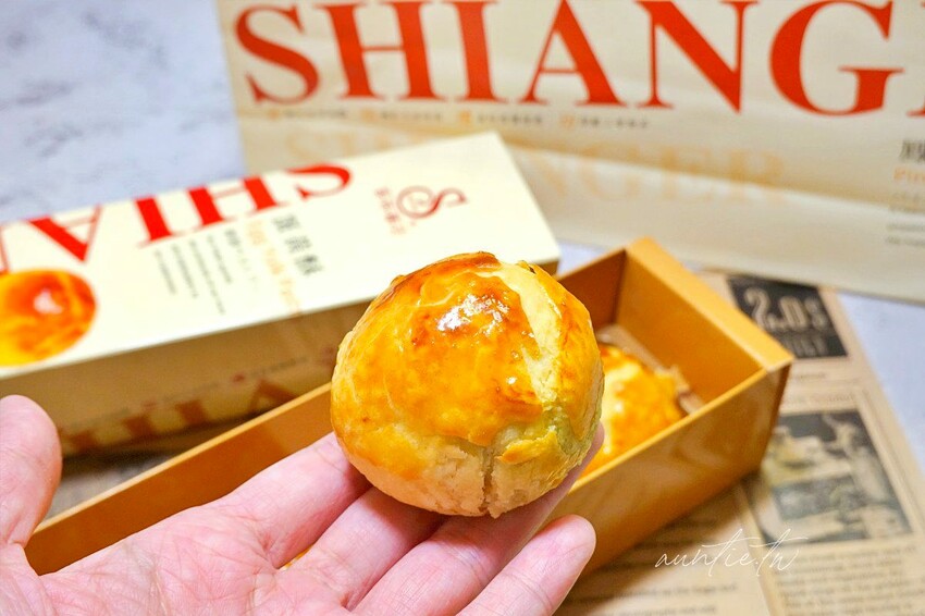 【台中】香格禮坊｜蛋黃酥的家，台中蛋黃酥名店，中秋要到了，還沒排隊前先嚐鮮！