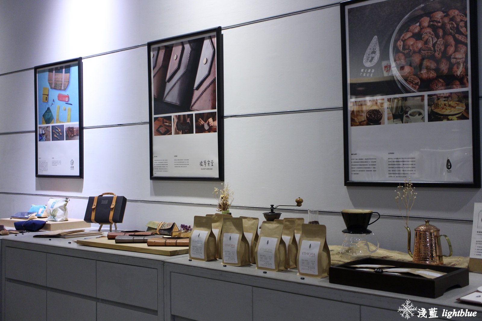 [ 圓山站美食 ] 淺藍 × Gacha Gacha 轉咖啡～讓扭蛋幫你決定今天喝什麼（免費wifi插座不限時）