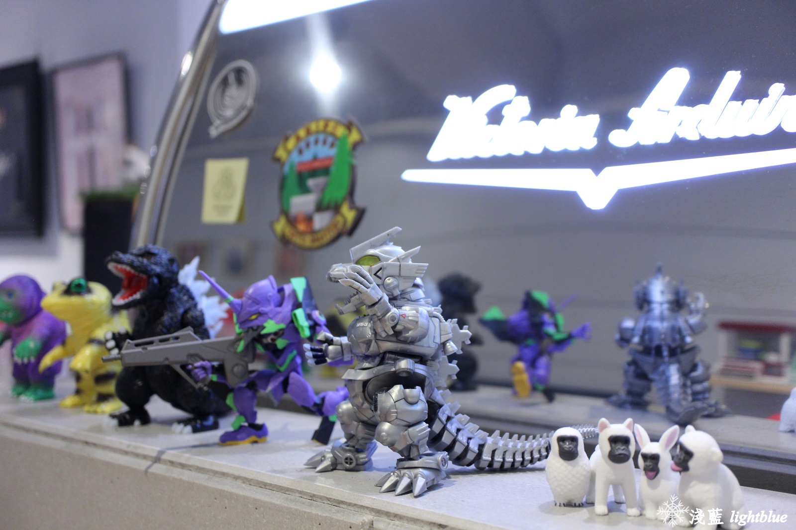 [ 圓山站美食 ] 淺藍 × Gacha Gacha 轉咖啡～讓扭蛋幫你決定今天喝什麼（免費wifi插座不限時）