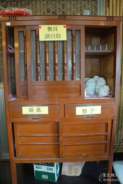 宜蘭員山雙連埤秘境!彩燕在地美食必吃紅麴白斬雞、獨特蓴菜料理。