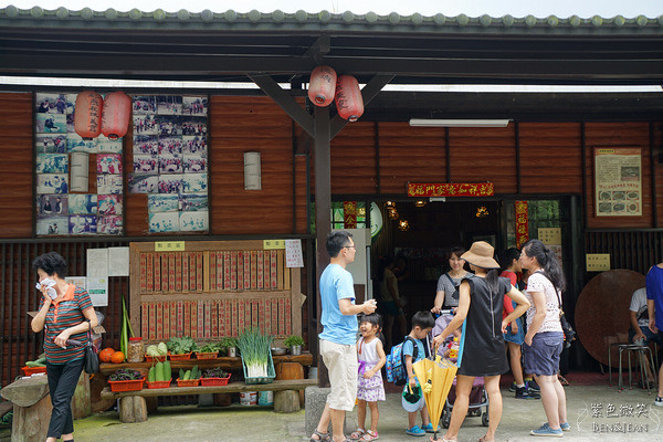 宜蘭員山雙連埤秘境!彩燕在地美食必吃紅麴白斬雞、獨特蓴菜料理。