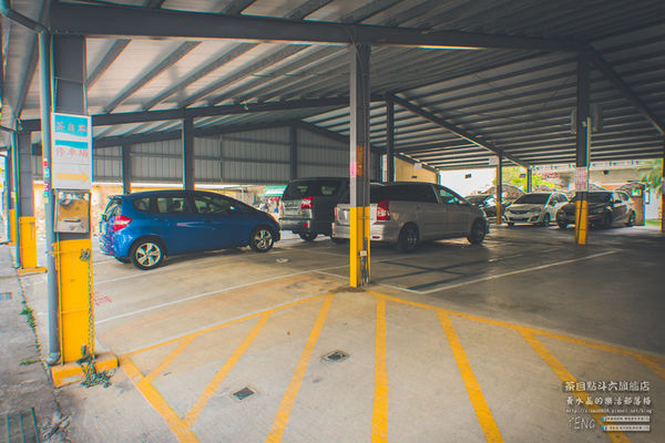 茶自點複合式餐飲斗六旗艦店【雲林美食】|雲林斗六用餐聚會首選場地;來這COSPLAY讓你一秒變格格,瞬間當皇帝。