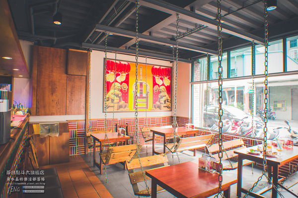 茶自點複合式餐飲斗六旗艦店【雲林美食】|雲林斗六用餐聚會首選場地;來這COSPLAY讓你一秒變格格,瞬間當皇帝。