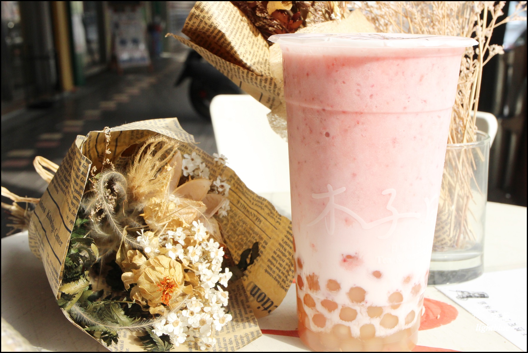 [ 大安站美食 ] 淺藍 × 木子日青 日嚐專賣店～隱藏版夢幻粉紅少女系草莓牛奶珍珠