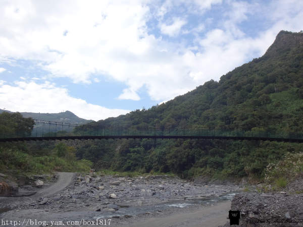 【南投。仁愛】精英瀑布。攔沙壩。野溪溫泉。精英溫泉。塔羅灣溪