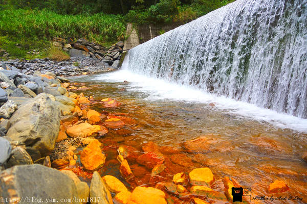 【南投。仁愛】精英瀑布。攔沙壩。野溪溫泉。精英溫泉。塔羅灣溪