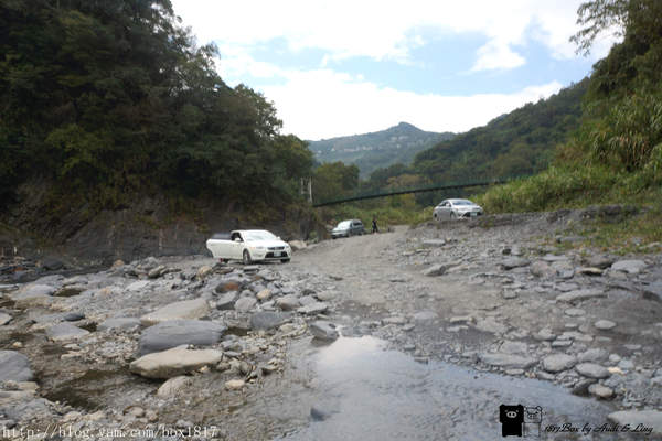 【南投。仁愛】野溪溫泉。精英溫泉。塔羅灣溪。情人吊橋
