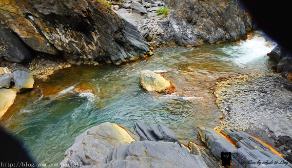 【南投。仁愛】精英瀑布。攔沙壩。野溪溫泉。精英溫泉。塔羅灣溪