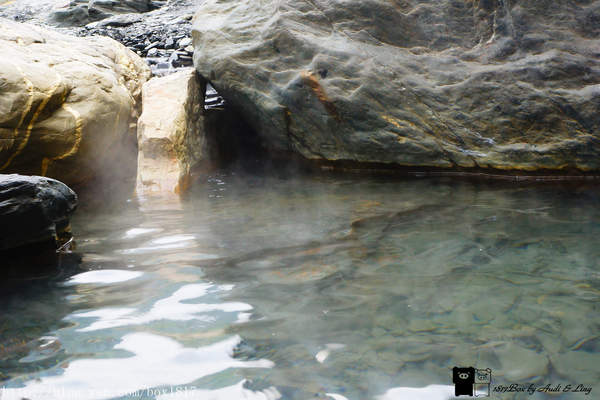 【南投。仁愛】野溪溫泉。精英溫泉。塔羅灣溪。情人吊橋