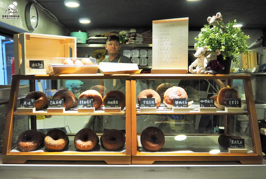 機車租借 租車 wemo 電動車 代步 便利 高雄旅遊