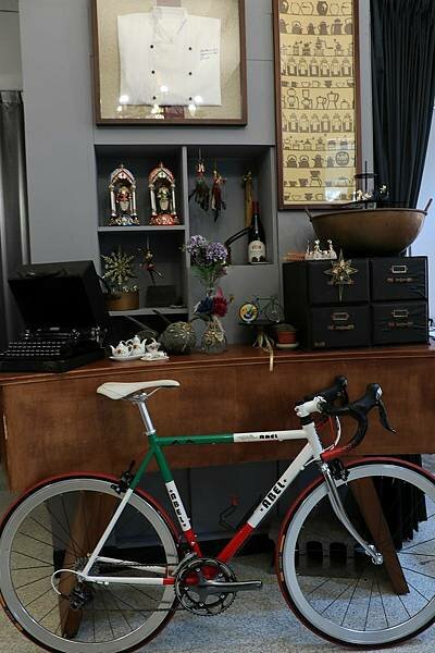 IMG_0304.jpg IMG_0304.jpg