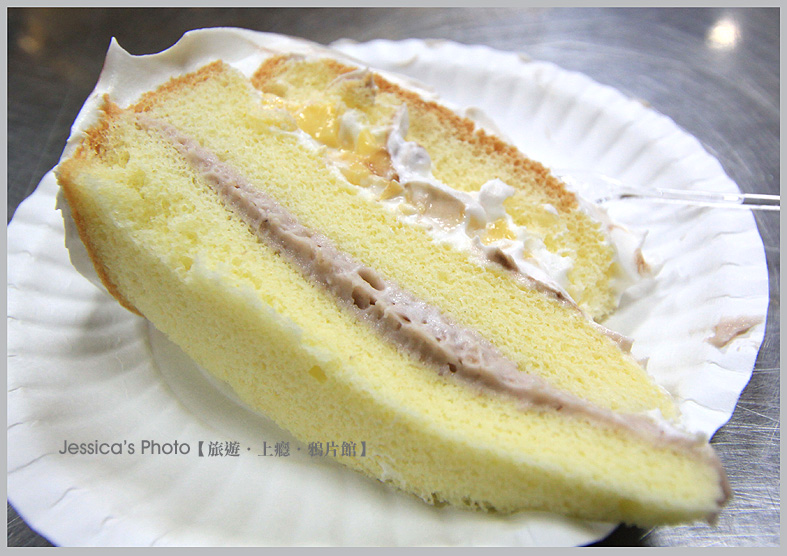 臺中中區●金陵蛋糕●台中第一家鮮奶油蛋糕店/招牌芋頭布丁蛋糕/杏仁片/杏仁鳳梨酥/女兒餅