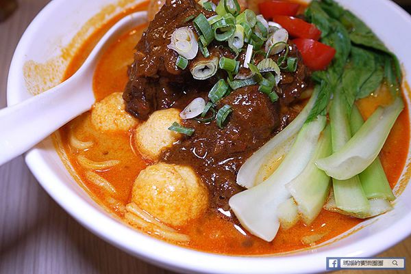 ◆台北士林【MB white coffee士林店】大推!士林必吃南洋風咖啡館。士林星馬料理。士林南洋料理