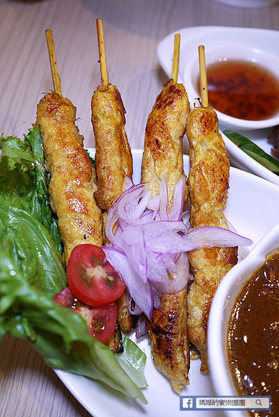 ◆台北士林【MB white coffee士林店】大推!士林必吃南洋風咖啡館。士林星馬料理。士林南洋料理