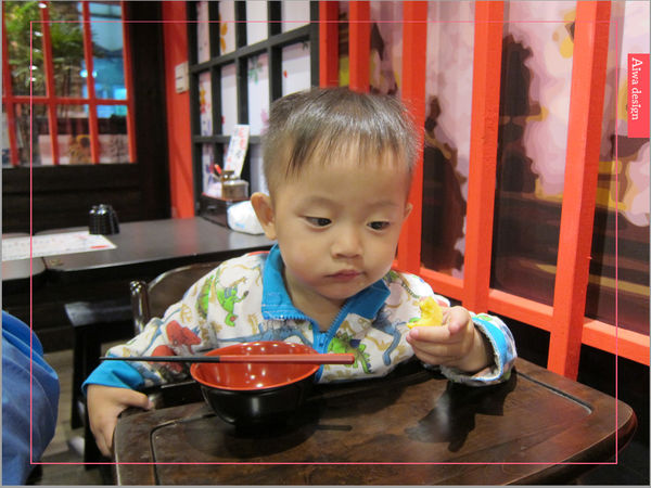 麵屋花魁!東京豚骨拉麵,一場華麗的視覺饗宴,一碗醇厚的拉麵美味!舌尖幻想的,眼睛先品嘗-32.jpg 麵屋花魁!東京豚骨拉麵,一場華麗的視覺饗宴,一碗醇厚的拉麵美味!舌尖幻想的,眼睛先品嘗-32.jpg