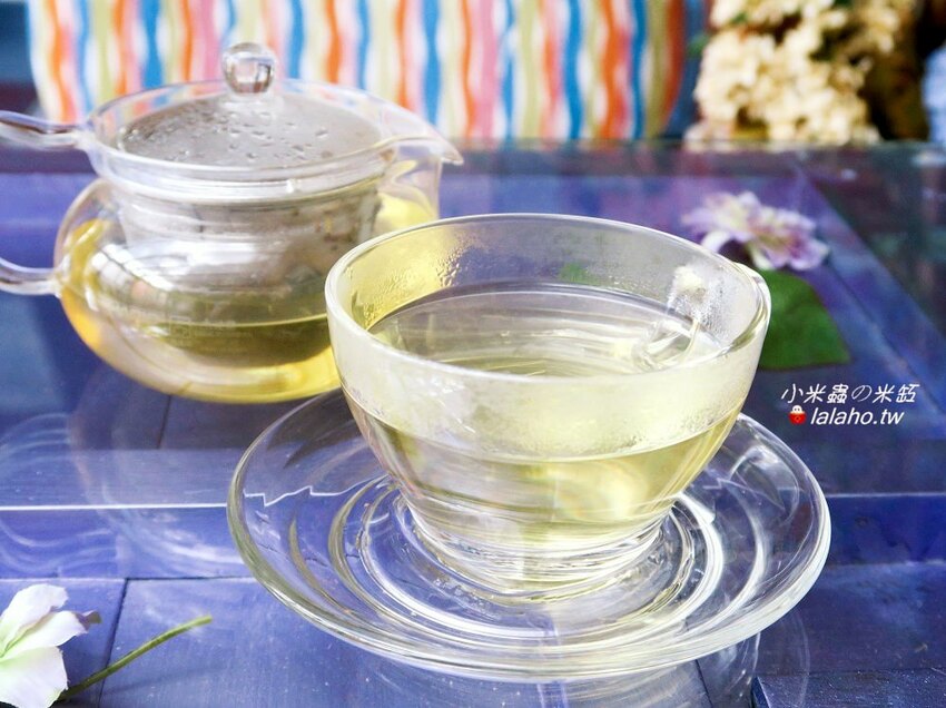 D.G Café 藏在迪化街裡的花園咖啡廳，美得像仙境!!