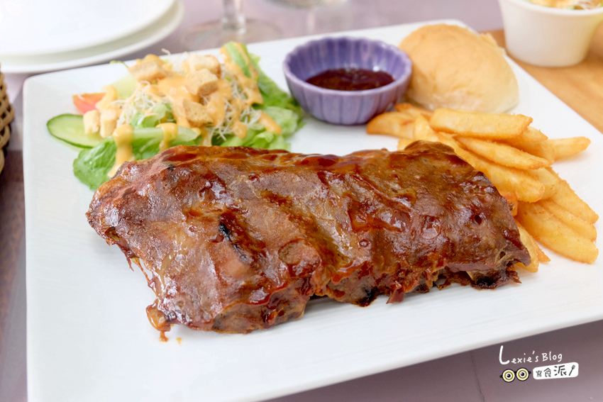 D.G. Café大稻埕迪化街花園咖啡廳042.jpg D.G. Café大稻埕迪化街花園咖啡廳042.jpg