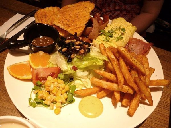 豐滿咖啡早午餐(土城延吉店):豐富又滿足的早午餐,隱藏於巷弄內--土城早午餐豐滿延吉店咖啡下午茶体驗心得 豐滿咖啡早午餐(土城延吉店):豐富又滿足的早午餐,隱藏於巷弄內--土城早午餐豐滿延吉店咖啡下午茶体驗心得