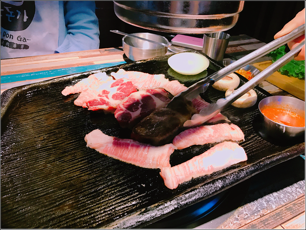 edit 31998172824_9e56110520_o