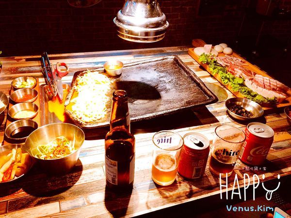 【台北美食】隱藏在東區光復巷內的《咚咚家dondonga韓式豬肉專賣 - 돈돈가》韓式燒烤美食，愛吃肉的你絕對不想錯過！