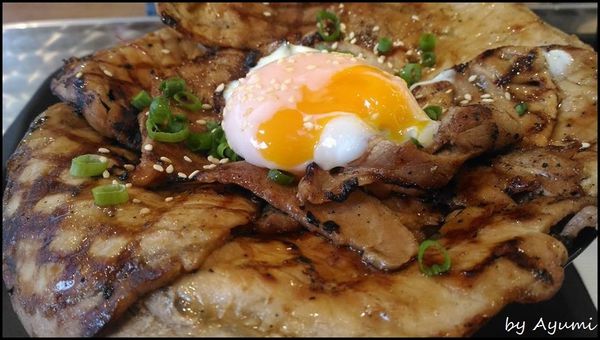 牛角次男坊 Gyu-kaku JinanBou：[食記]高雄漢神巨蛋台灣第一家&牛角次男坊，特別加場史努比場外展！！！！