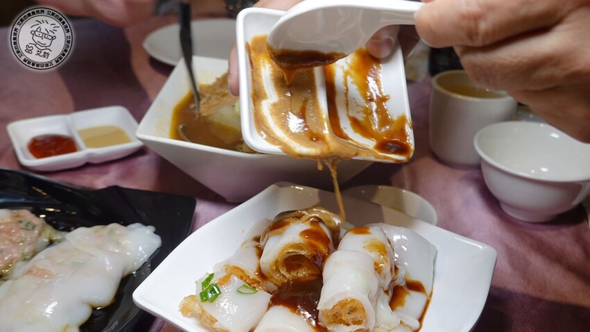 台北市大安區【 大巨蛋美食 】40年老字號港式飲茶google 四千多筆評論還保持4.0的高分．雅苑蝦餃皇、蘿蔔牛雜盅、芋絲炸