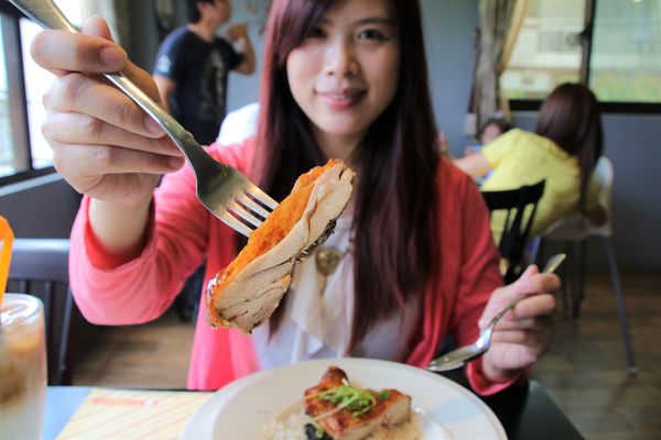 邦妮義饗世界：【桃園龍潭美食】邦妮義饗世界~寵物友善親子餐廳/家庭公司聚餐好地方/美拍花牆/義式精緻料理